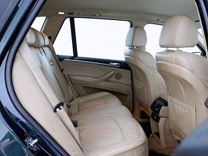 BMW X5 xDrive 35D Sportpakett ATM 3.0 D 210kW (7 foto / 7)