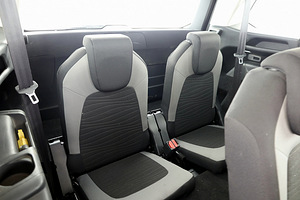 Citroen C4 Picasso Comfort 1.6 HDi 85kW (8 foto / 8)