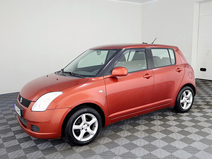 Suzuki Swift Elegance 1.3 68kW (2 foto / 8)
