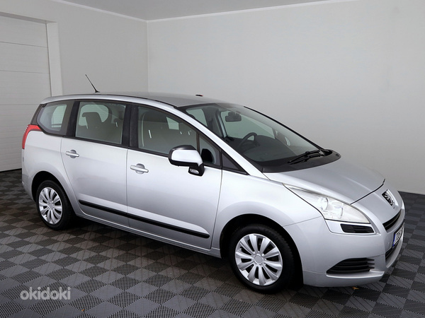 Peugeot 5008 Elegance 1.6 88kW