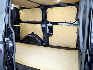 Ford Transit Custom Comfort 2.2 TDCi 114kW (7 foto / 8)