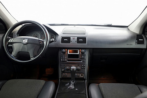 Volvo XC90 Summum ATM 2.4 D5 136kW (5 foto / 7)