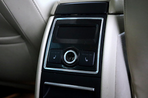 Skoda Superb Highline ATM 2.0 TDI 103kW (8 foto / 9)