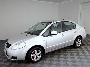 Suzuki SX4 Comfort 1.6 79kW (2 foto / 7)