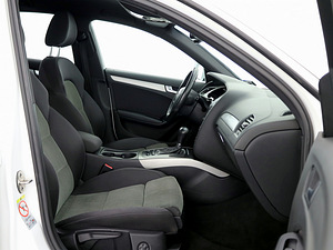 Audi A4 S-Line ATM 1.8 118kW (6 foto / 9)
