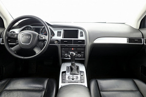 Audi A6 Comfortline Facelift ATM 2.0 TDI 125kW (5 foto / 7)