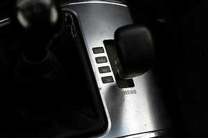 Mitsubishi Pajero Comfort 3.2 Di-D 118kW (8 foto / 8)