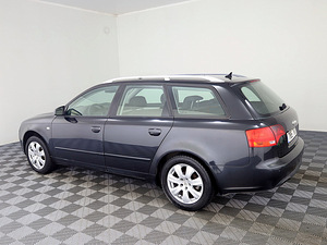 Audi A4 Comfortline ATM 2.0 TDI 103kW (4 foto / 7)