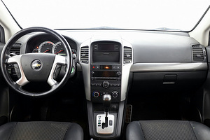 Chevrolet Captiva Luxury ATM 2.0 CRD 110kW (5 foto / 8)