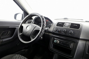 Skoda Praktik Comfortline 1.4 63kW (5 foto / 7)