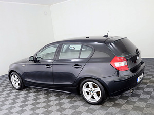 BMW 118 Sportpakett ATM 2.0 95kW (4 foto / 7)