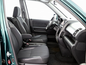 Honda CR-V Elegance ATM 2.0 110kW (6 фото из 7)