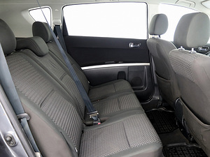 Toyota Corolla Verso Linea Sol Facelift 2.2 D-4D 100kW (7 foto / 8)