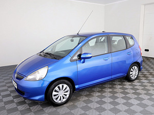 Honda Jazz Elegance Facelift 1.3 61kW (2 foto / 7)