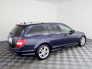 Mercedes-Benz C 250 Avantgarde 4Matic Facelift ATM 2.1 CDI 150kW (3 foto / 8)