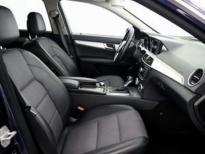 Mercedes-Benz C 250 Avantgarde 4Matic Facelift ATM 2.1 CDI 150kW (6 foto / 8)