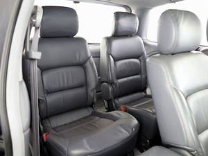 Toyota Previa Luxury ATM 2.4 115kW (8 foto / 8)