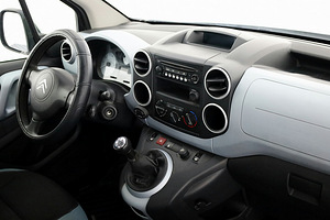 Citroen Berlingo Multispace Facelift 1.6 HDi 55kW (5 foto / 7)