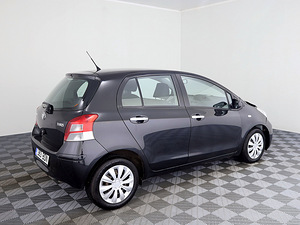 Toyota Yaris Linea Sol Facelift ATM 1.3 73kW (3 foto / 8)