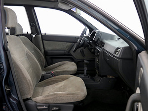 Mitsubishi Lancer Comfort ATM 1.5 62kW (6 foto / 8)