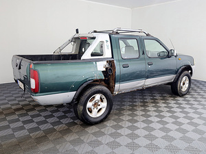 Nissan Navara Facelift 4x4 2.5 dCi 98kW (3 foto / 7)