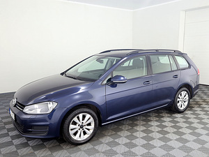 Volkswagen Golf Comfortline 1.4 90kW (2 foto / 7)