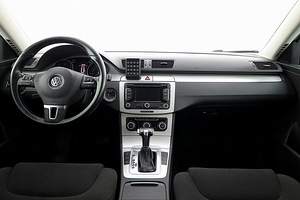 Volkswagen Passat Comfortline Facelift ATM 2.0 TDI 103kW (5 foto / 7)