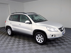 Volkswagen Tiguan Highline 4x4 ATM 2.0 125kW (1 foto / 8)