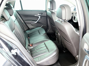 Opel Insignia Cosmo 2.0 CDTi 81kW (7 foto / 7)