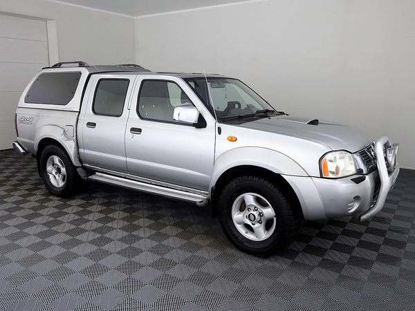 Nissan Pickup Doublecab 4x4 Facelift 2.5 98kW