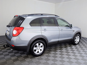 Chevrolet Captiva Luxury Facelift 2.2 CRD 120kW (3 foto / 7)