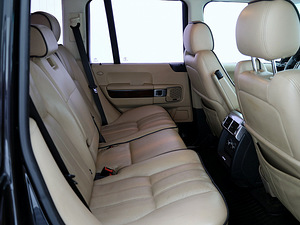 Land Rover Range Rover Vogue Facelift 3.7 TDV8 200kW (7 foto / 9)
