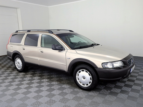 Volvo XC70 Summum AWD ATM 2.4 147kW