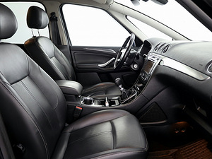 Ford S-MAX Titanium X Facelift 2.0 TDCi 100kW (6 фото из 7)