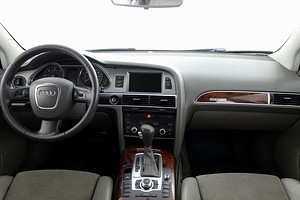 Audi A6 S-Line Quattro ATM 3.0 TDI 171kW (5 foto / 7)
