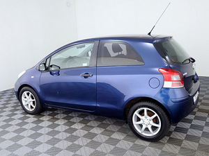 Toyota Yaris Facelift 1.0 51kW (4 foto / 7)