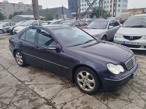 Mercedes-Benz C 200 Avantgarde ATM 1.8 Kompressor 120kW