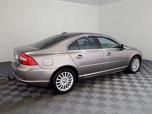 Volvo S80 Summum 2.4 D5 136kW (3 foto / 7)