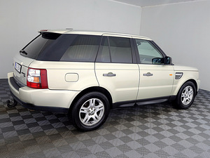 Land Rover Range Rover Sport HSE Luxury 2.7 TDV6 140kW (3 foto / 8)