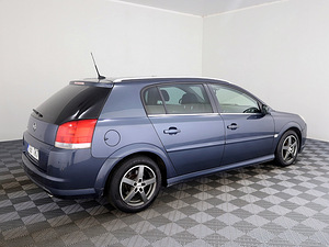 Opel Signum Cosmo Facelift ATM 3.0 CDTi 135kW (3 фото из 7)