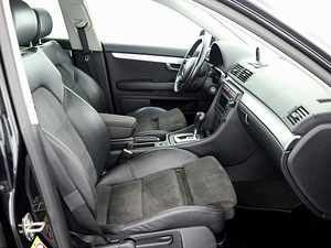 Audi A4 S-Line ATM 2.0 TDI 103kW (6 foto / 7)