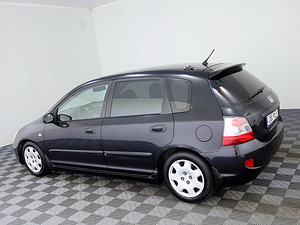 Honda Civic Facelift 1.6 81kW (4 foto / 7)