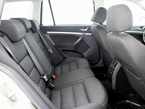 Skoda Octavia Comfortline ATM 1.9 TDI 77kW (7 foto / 8)