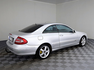 Mercedes-Benz CLK 200 Avantgarde ATM 1.8 120kW (3 фото из 7)