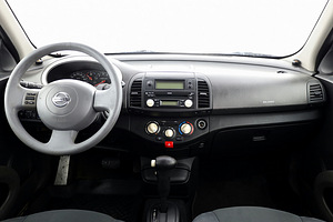 Nissan Micra Facelift ATM 1.2 59kW (5 foto / 7)