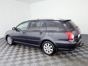 Toyota Avensis Linea Sol Facelift ATM 1.8 95kW (4 foto / 7)