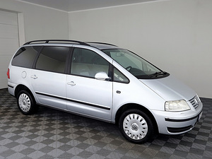 Volkswagen Sharan Freestyle Facelift 2.0 TDI 103kW (1 foto / 9)