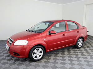Chevrolet Aveo Facelift 1.4 74kW (2 фото из 7)