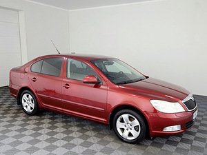 Skoda Octavia Comfortline Facelift 1.4 90kW (1 foto / 9)