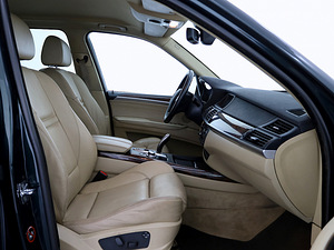 BMW X5 xDrive 35D Sportpakett ATM 3.0 D 210kW (6 фото из 7)